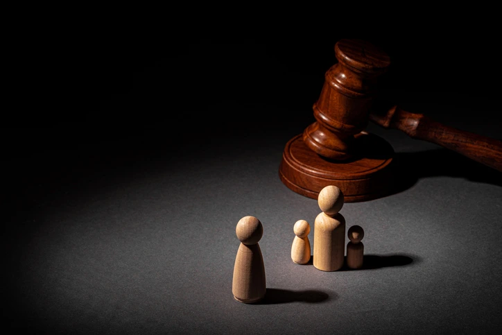 Contact our family lawyer in Beverly Hills