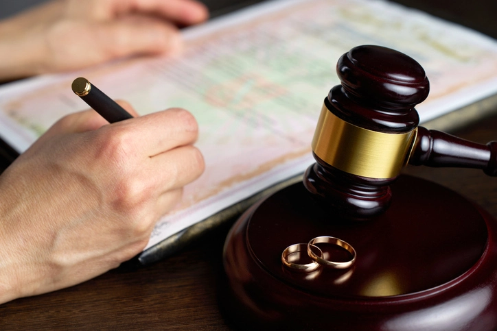 Divorce law in Hombly Hills